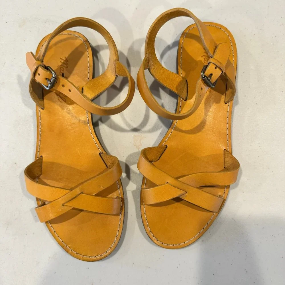 WOMEN'S LEATHER SANDALS - Picture 1 of 5